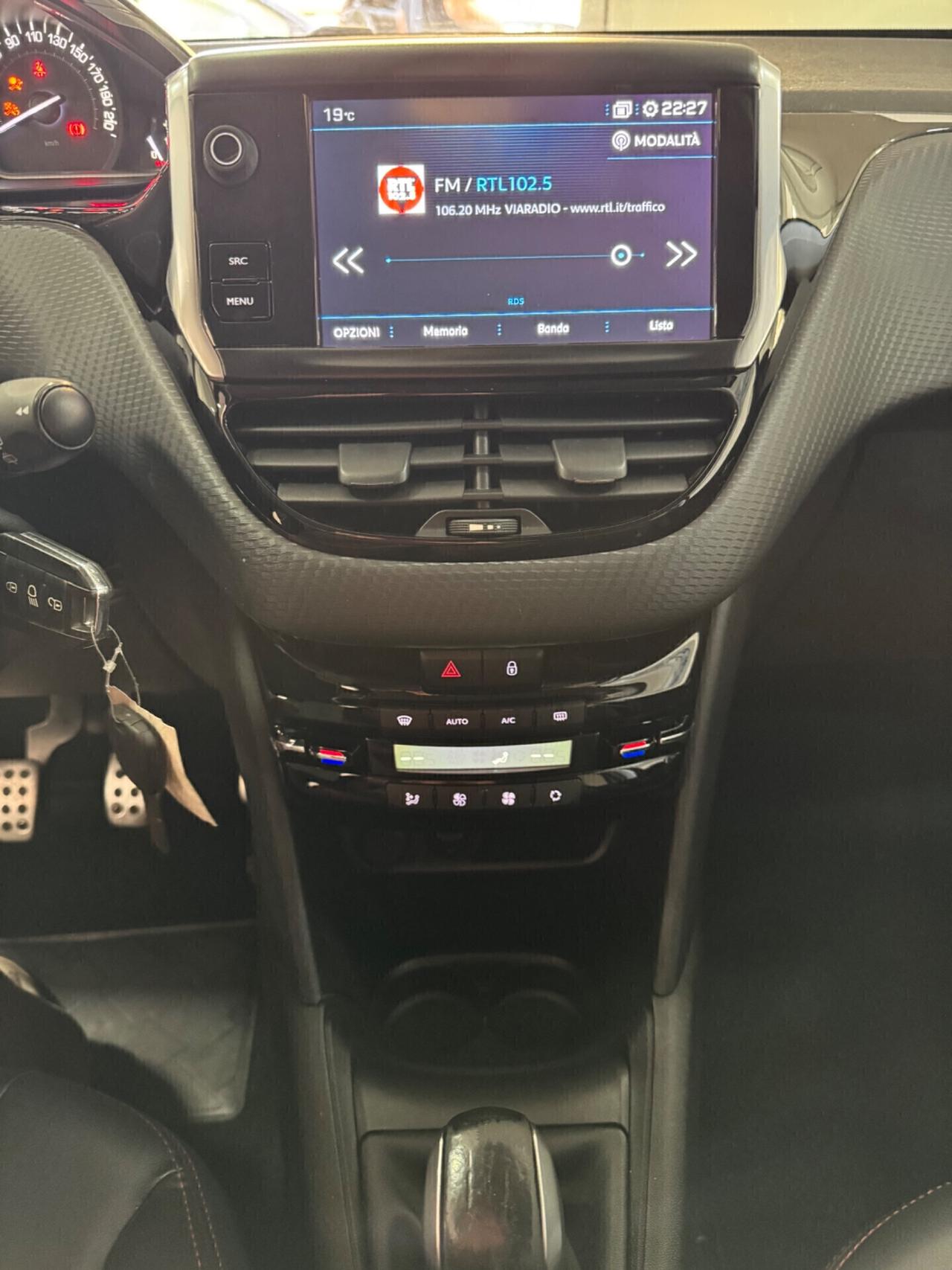 Peugeot 208 PureTech Turbo 110 S&S 5 porte GT Line