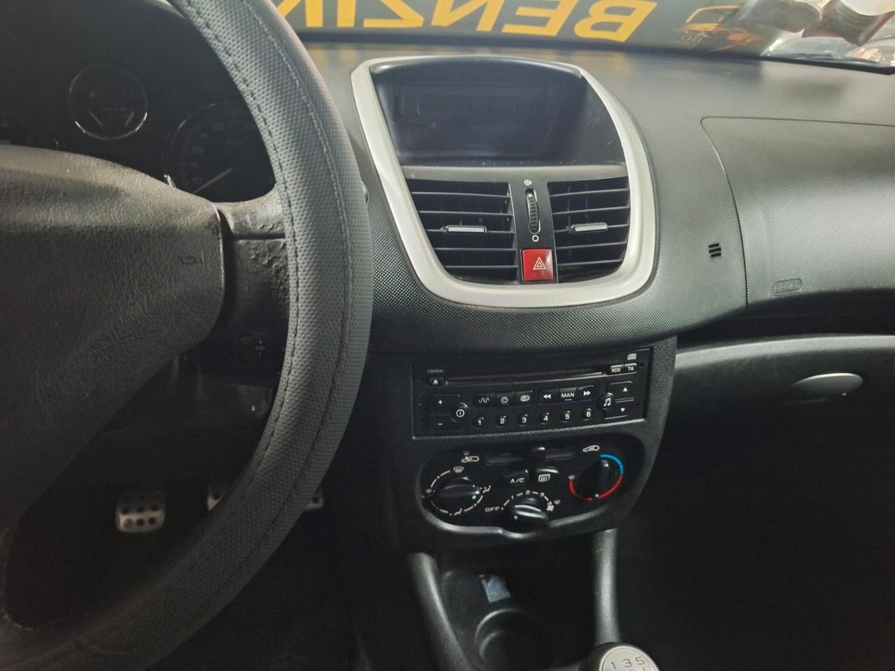 Peugeot 206 Plus 1.1 60CV 5p. Energie