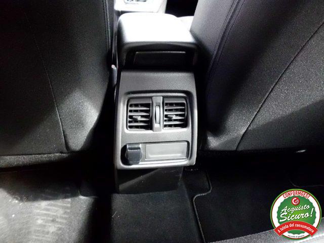 RENAULT Captur Blue dCi 95 CV Business