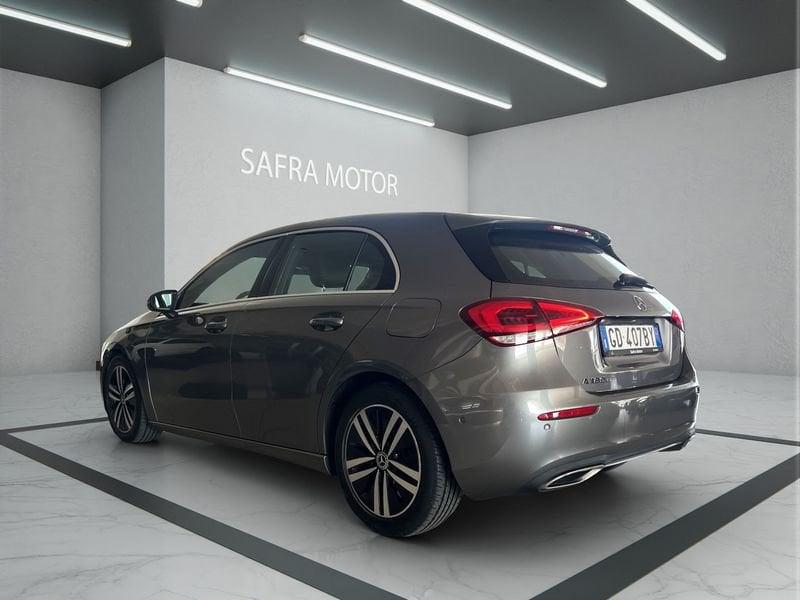Mercedes-Benz Classe A A 180 d Sport auto
