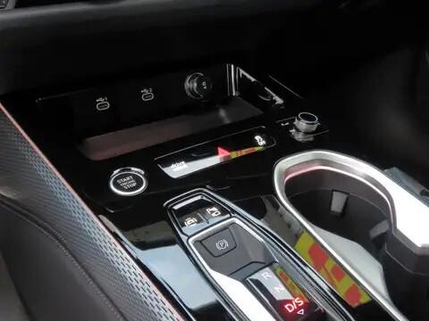 Audi A6 Avant 40 2.0 TDI S tronic S- line x2 edition
