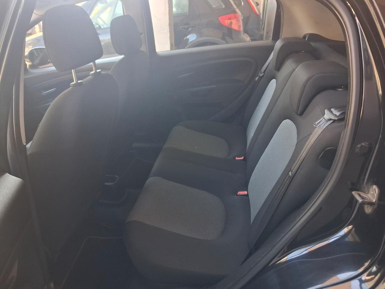 Fiat Grande Punto 1.3 MJT 75 CV unico prop 2011