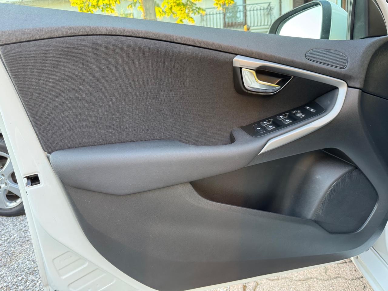 Volvo V40 2.0 D2 Kinetic