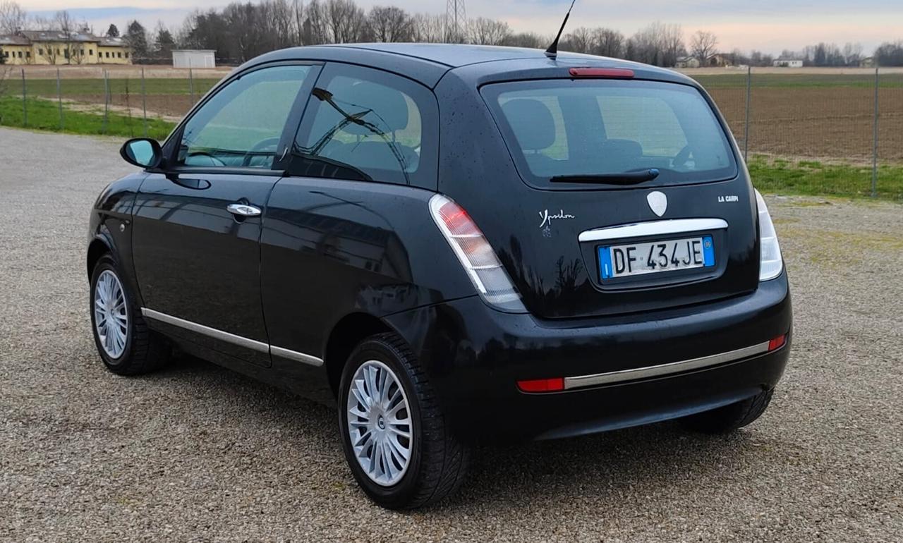 Lancia Ypsilon 1.2 Argento