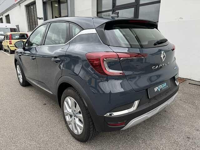 Renault Captur Plug-in Hybrid E-Tech 160 CV Intens