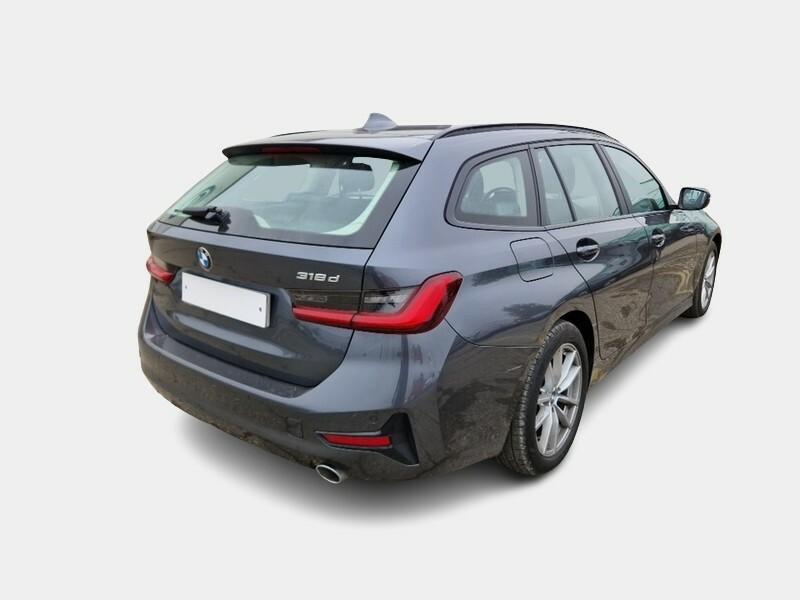 BMW 318 48V Business Advantage Touring auto