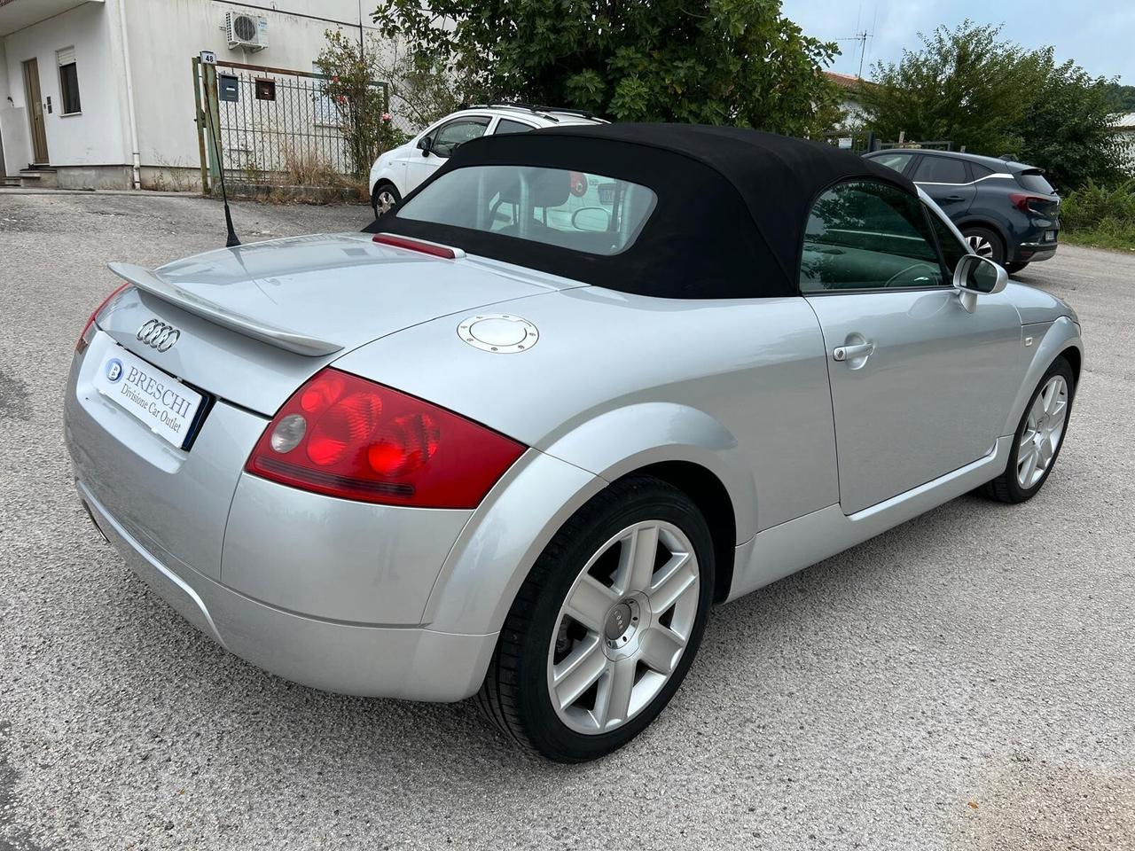 Audi TT Roadster 1.8 T 20V 179 CV cat