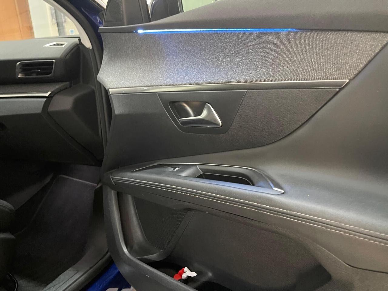 Peugeot 3008 BlueHDI 130 CV S&S Allure