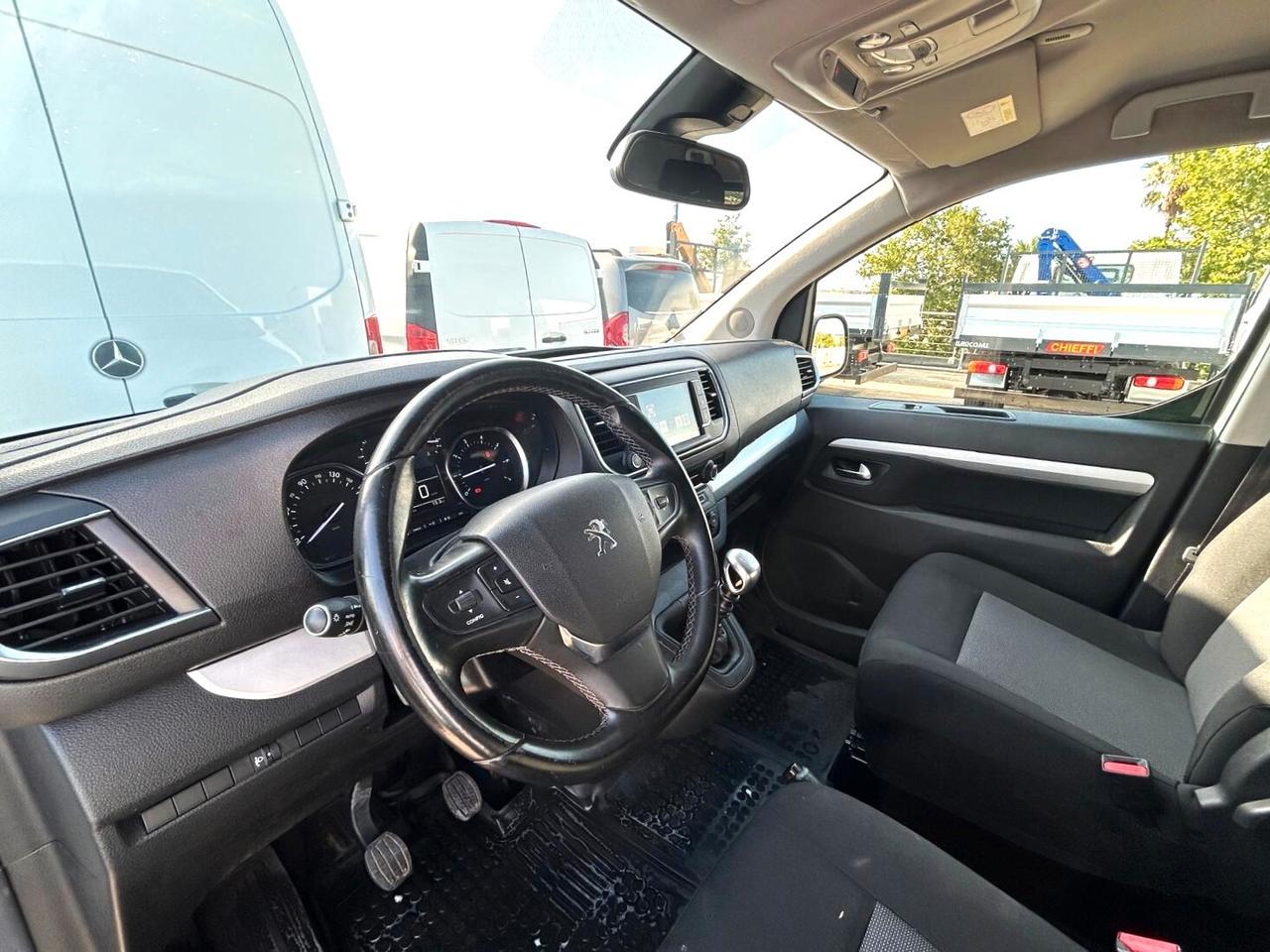 Peugeot Expert Traveller 2.0 HDi 150 cv Autocarro 5 Posti