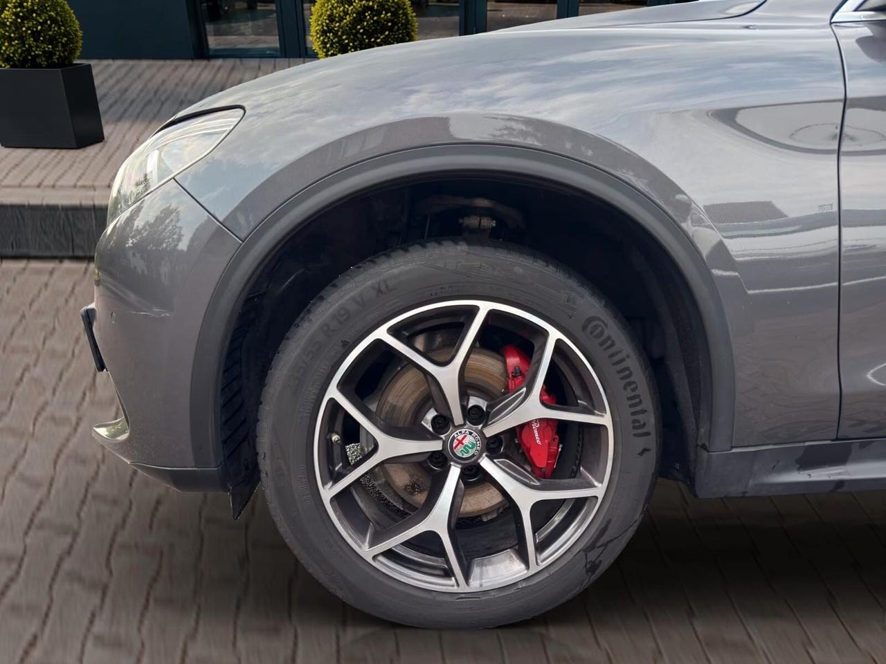 Alfa Romeo Stelvio 2.0 Turbo 200 CV AT8 Q4 Super