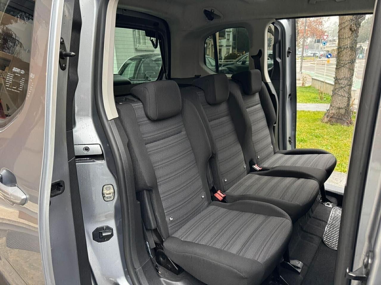 OPEL COMBO LIFE 1.5D 100cv ADV N1 NEOPAT IVA COMPRESA
