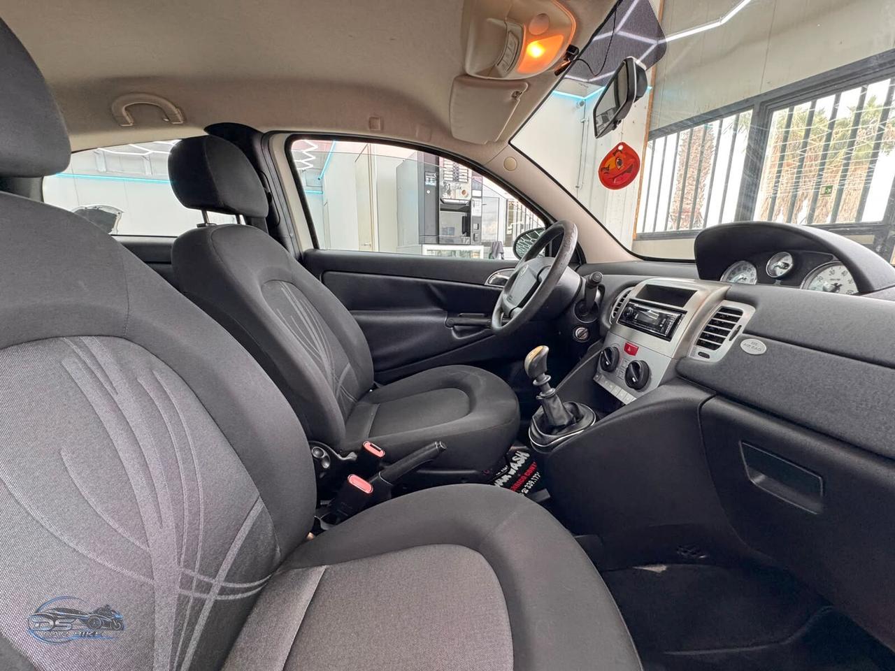 Lancia Ypsilon 1.2 69 CV Elle
