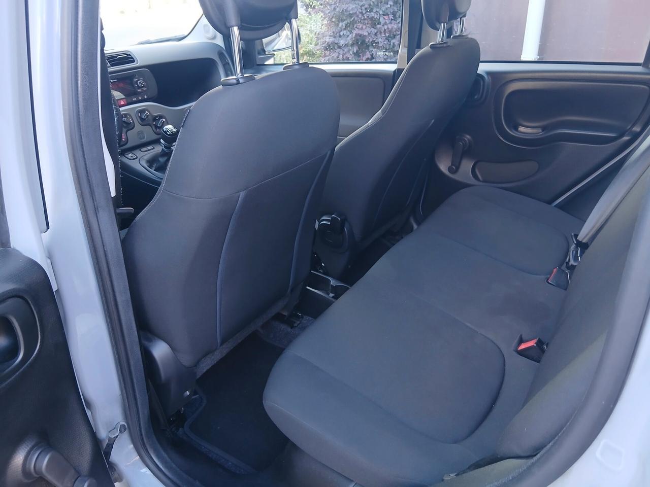 Fiat Panda 1.0 FireFly S&S Hybrid City Cross tua a € 199 mese