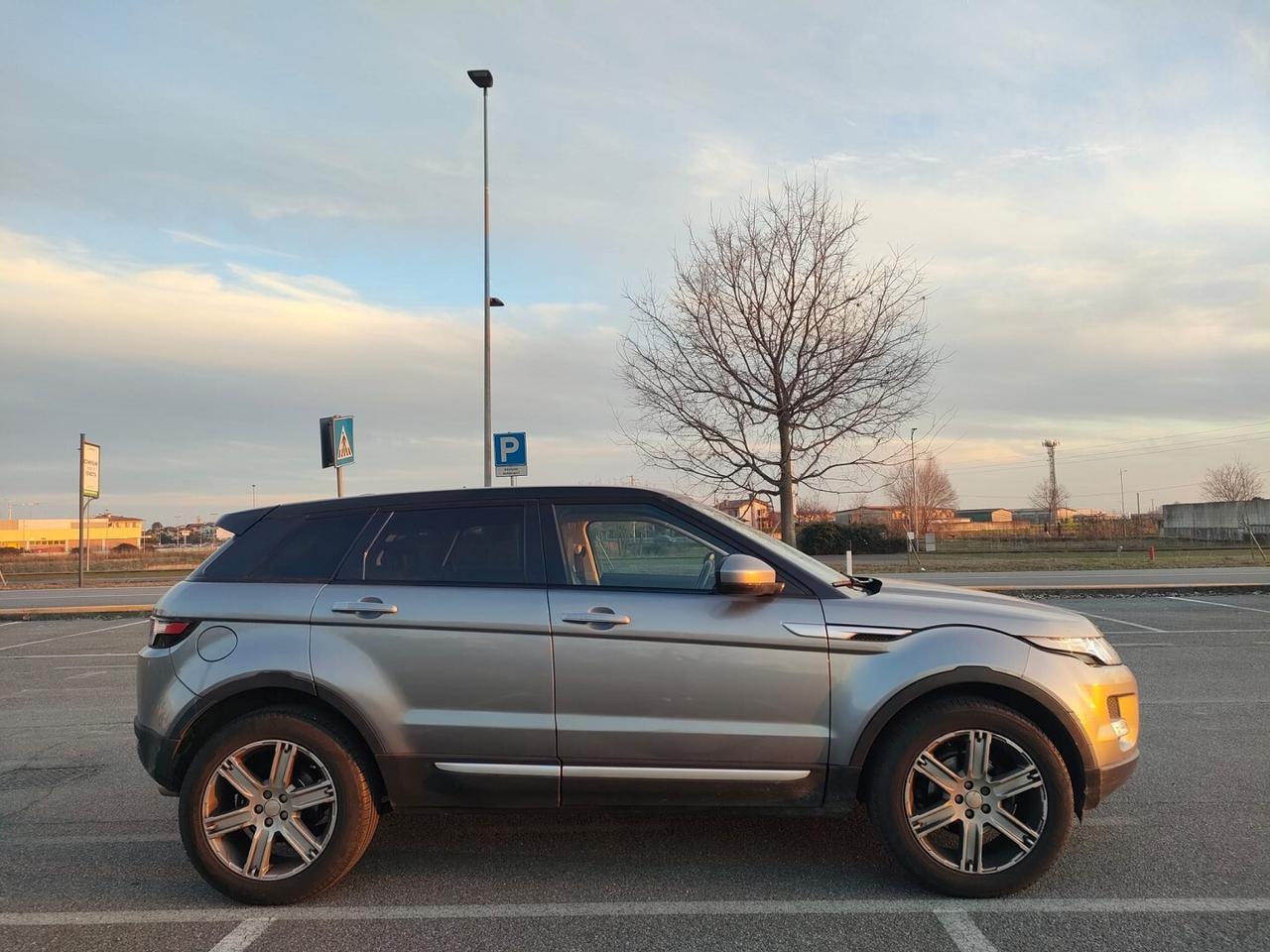 Range Rover Evoque 5p 2.2 sd4 Pure Tech 190cv ProM