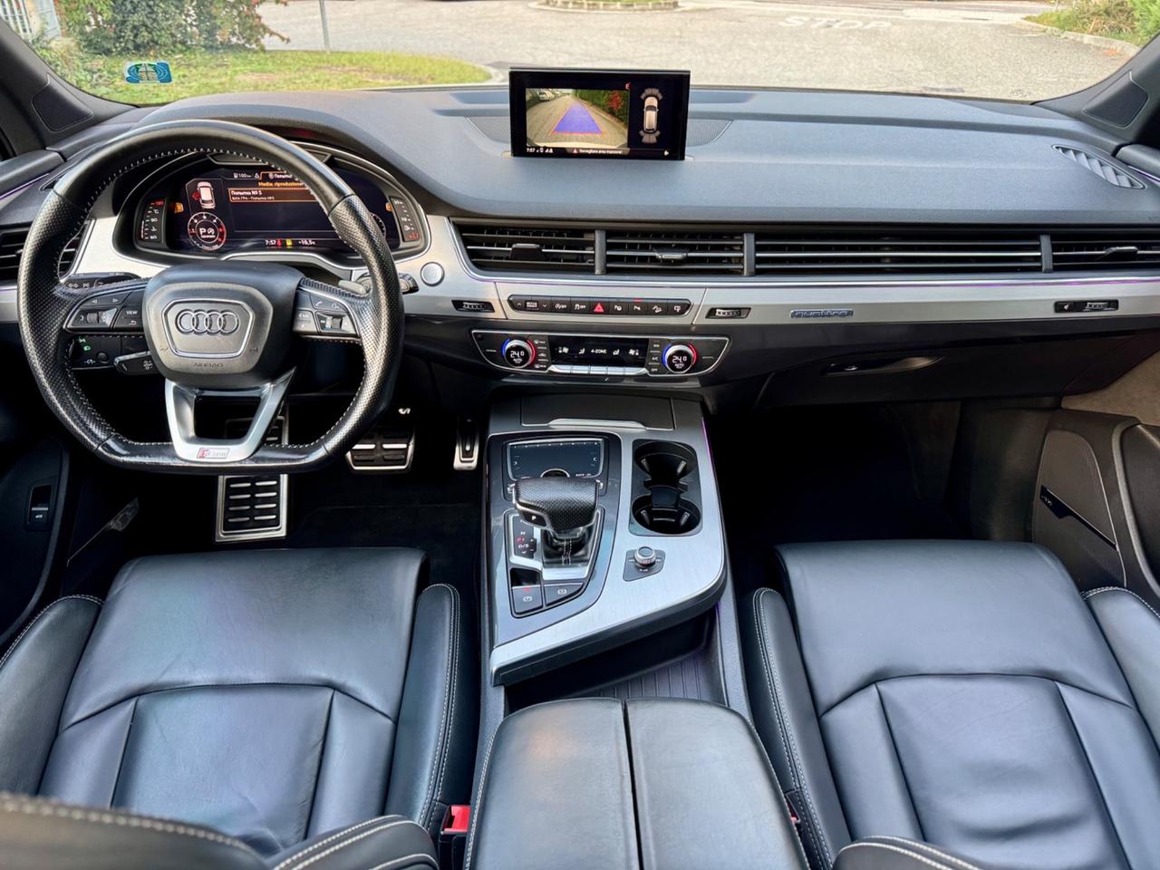 Audi Q7 S-Line Quattro 7 Posti