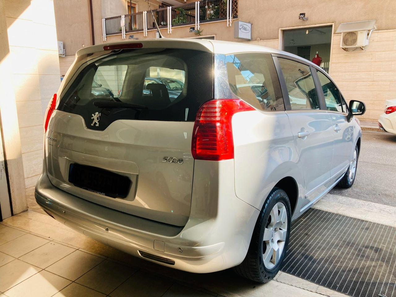 Peugeot 5008 1.6 HDi - SETTE POSTI- 2010