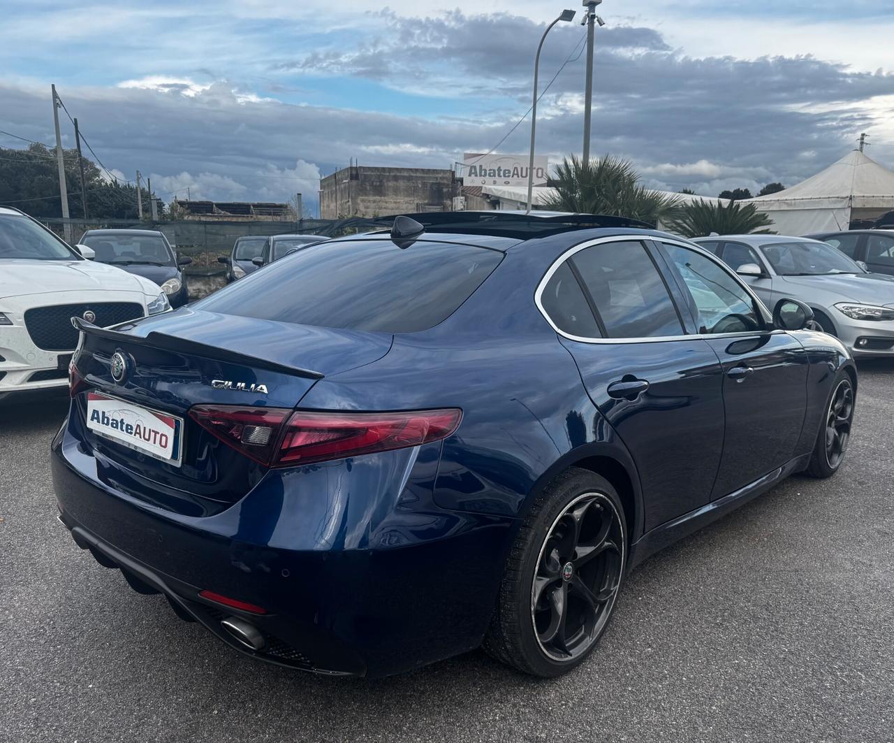 Alfa Romeo Giulia 2.2 Turbodiesel 210 CV AT8 AWD Q4 Veloce
