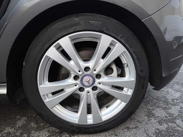 Mercedes-Benz A 180 A 180 d Automatic Sport