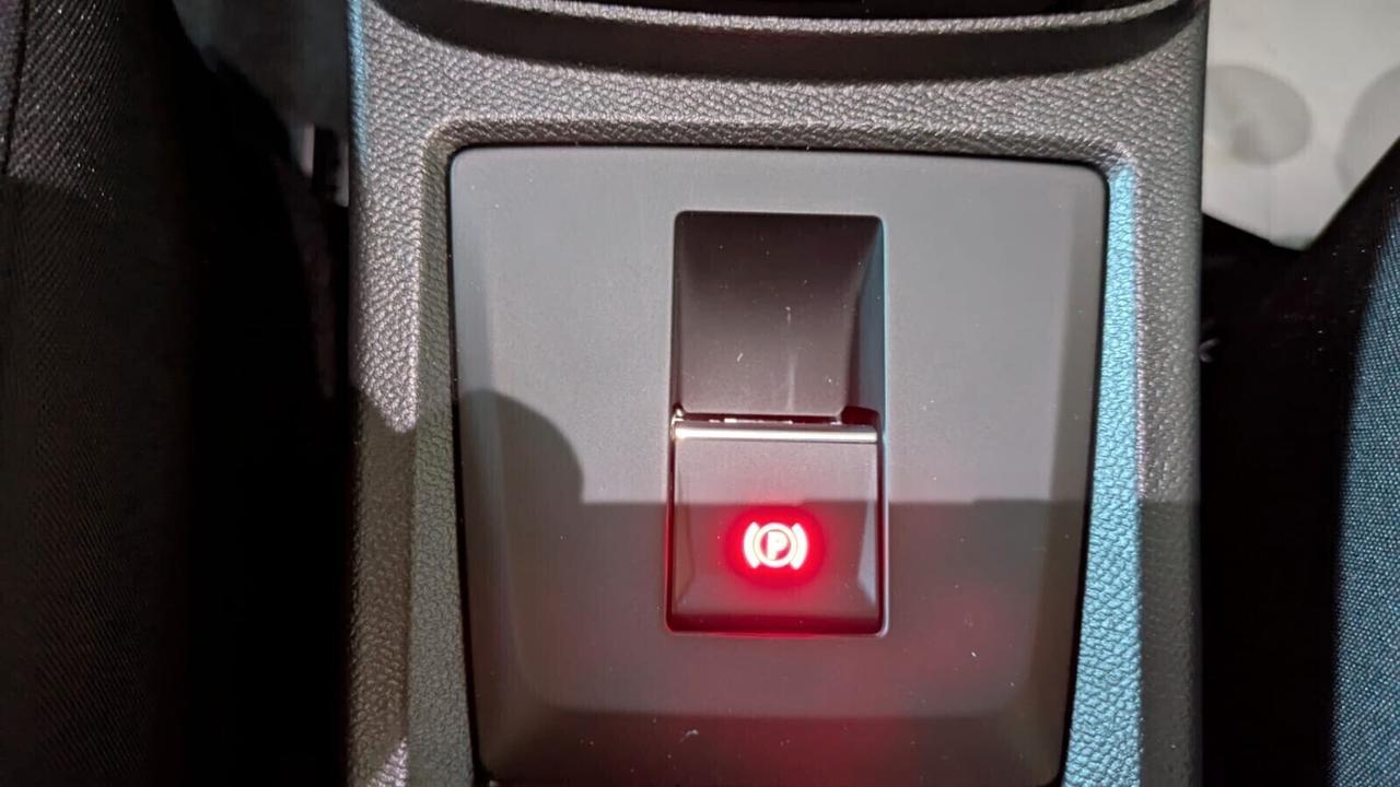 Citroen C3 110 HYBRID MAX KM0