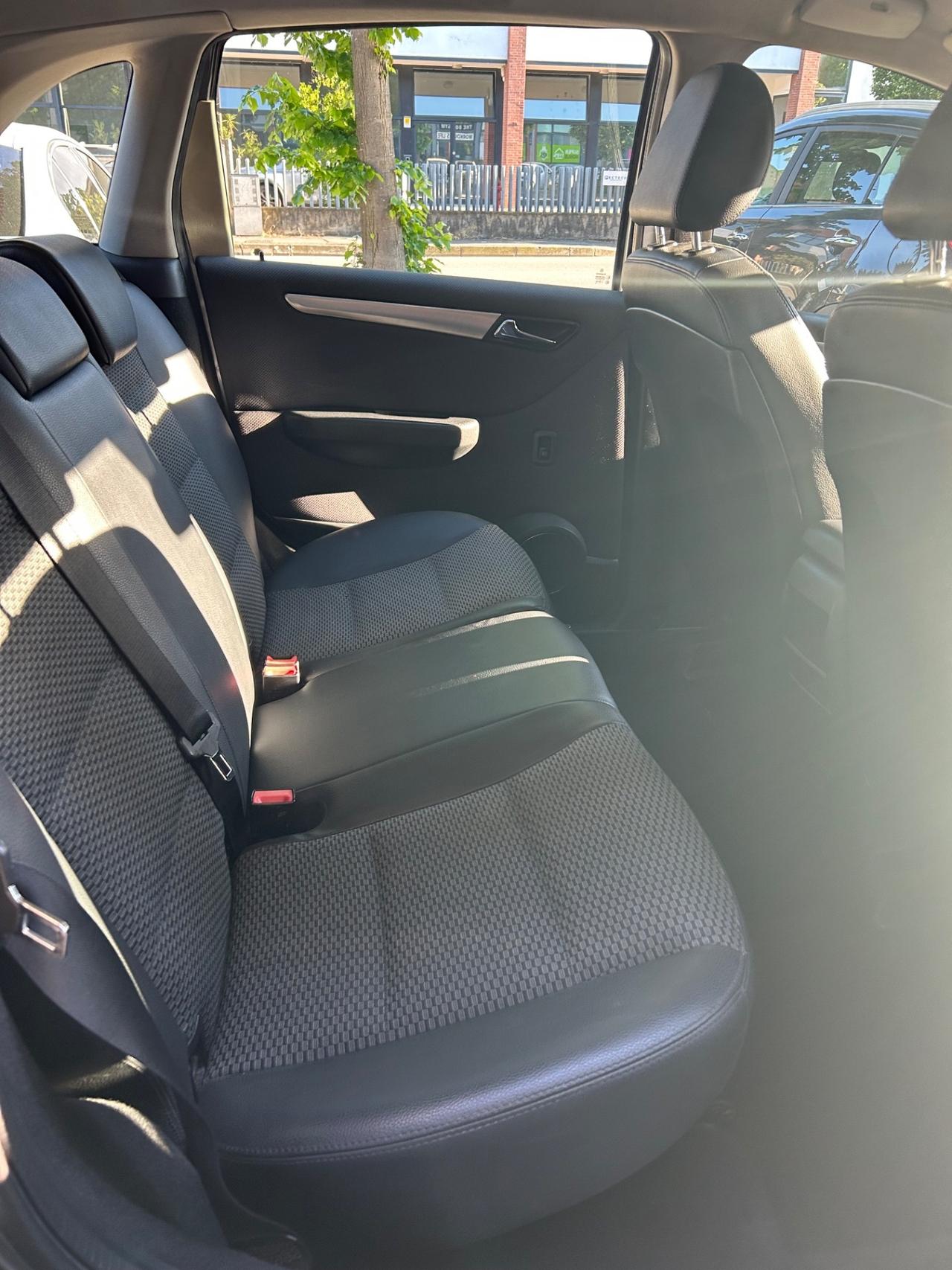 Mercedes-benz B 180 B 180 CDI Premium