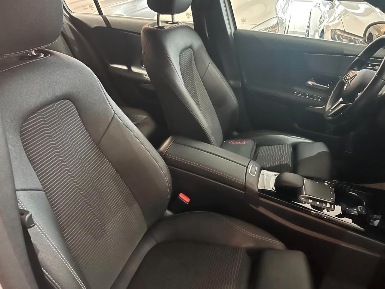 Mercedes-benz A 180 d Automatic aDVANCED