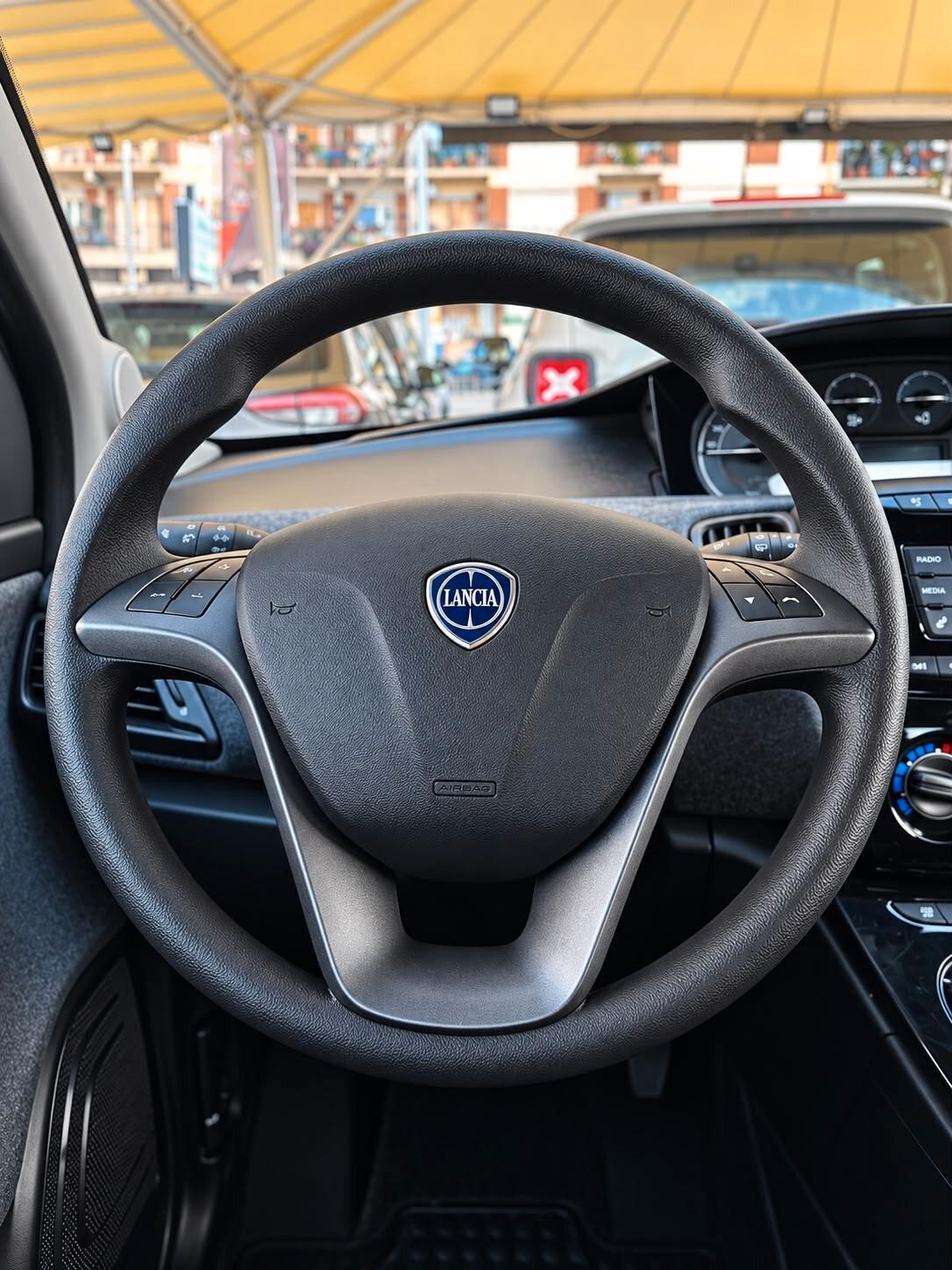 LANCIA YPSILON 1.0 HYBRID SILVER *PREZZO REALE*