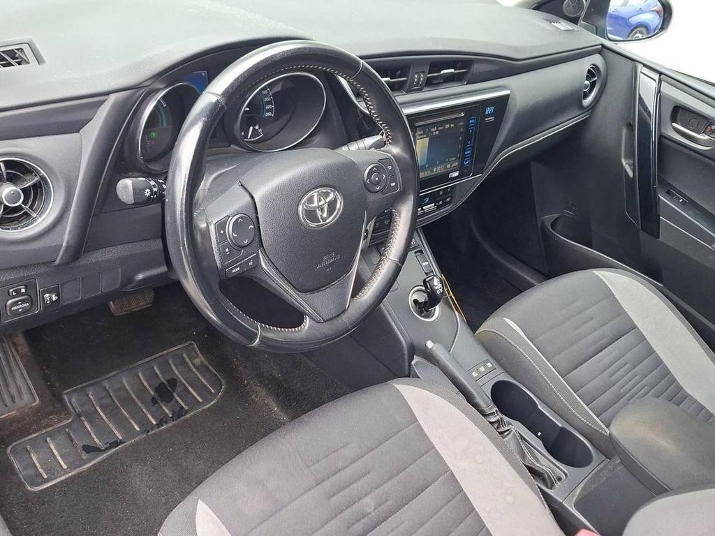 Toyota Auris Touring Sports 1.8 Hybrid Lounge CVT