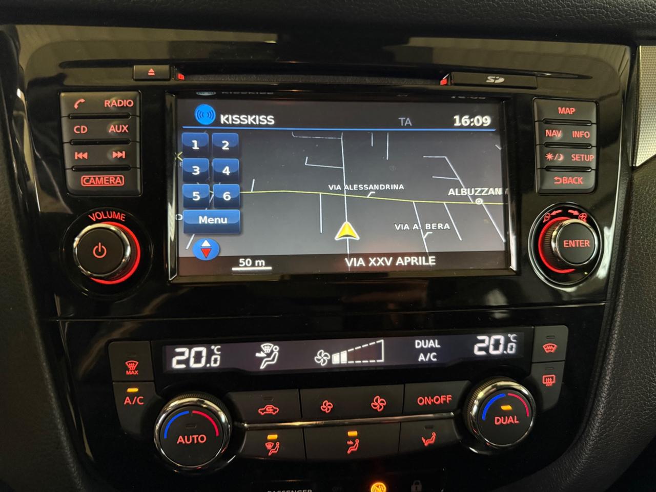 Nissan Qashqai 1.5 dCi N-Connecta