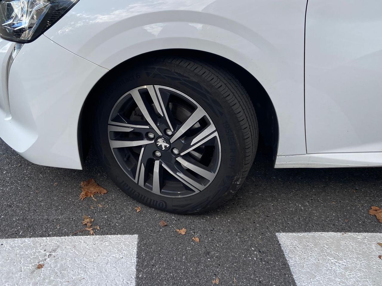 Peugeot 208 Active 1.2 PureTech 100 #12081