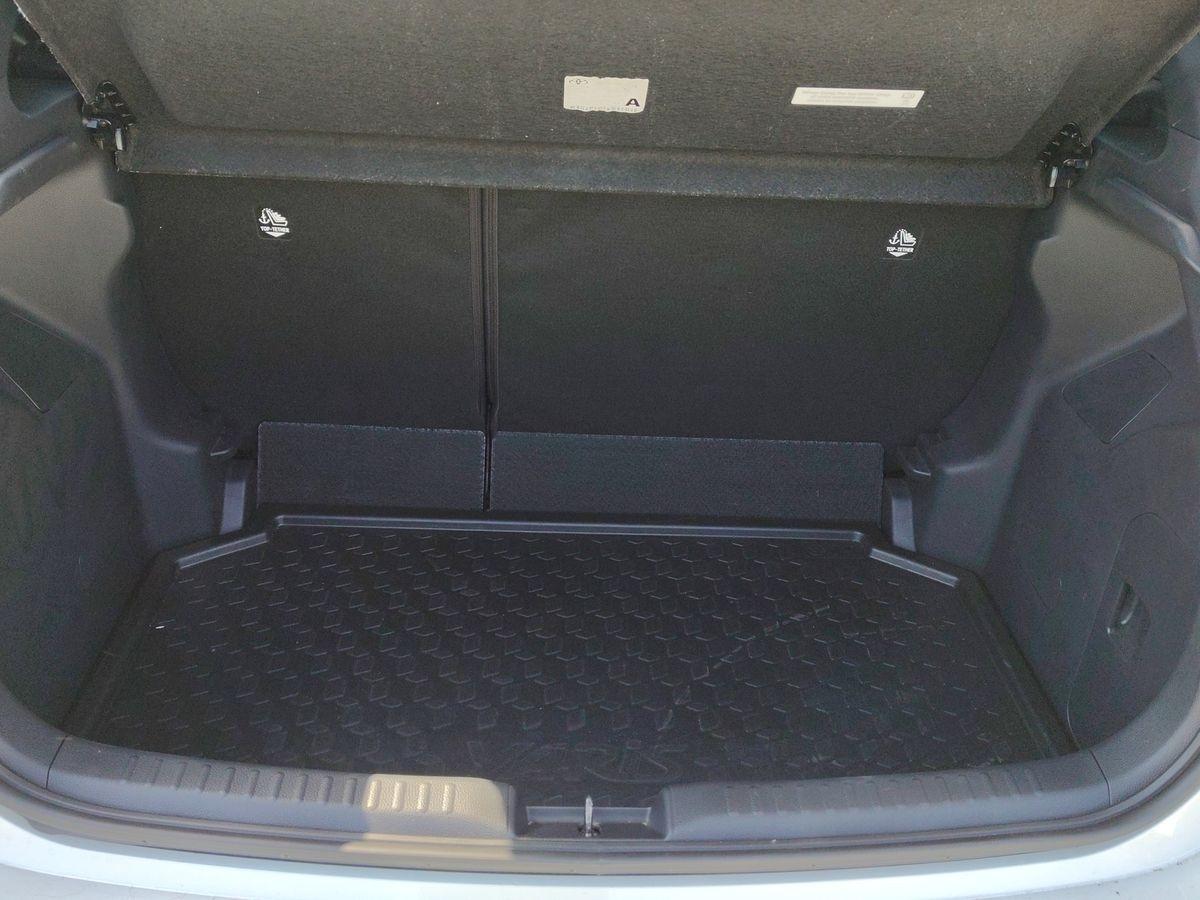 TOYOTA Yaris IV 2020 - Yaris 1.5h Style