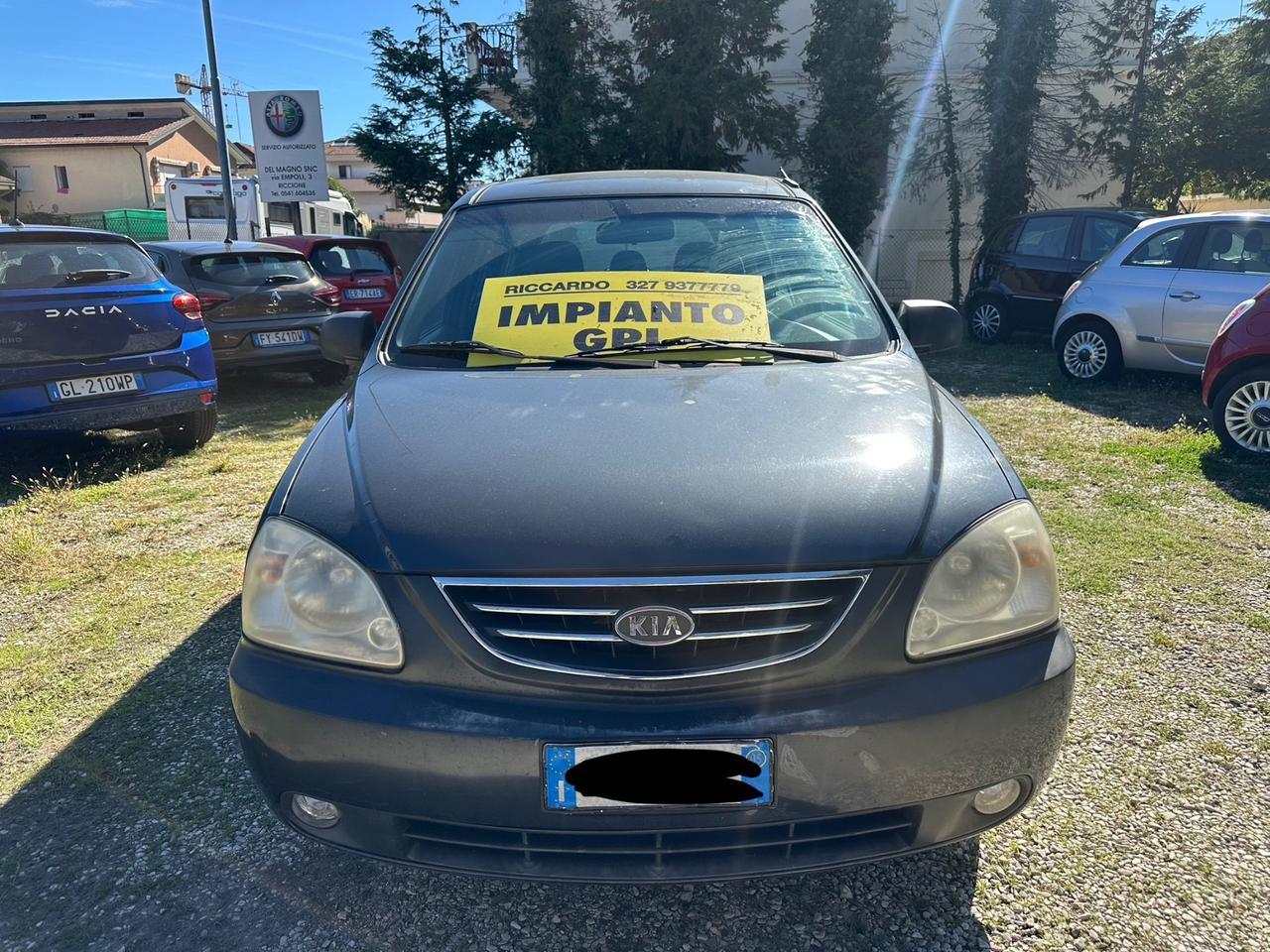 Kia Carens 1.6 16V Family GPL