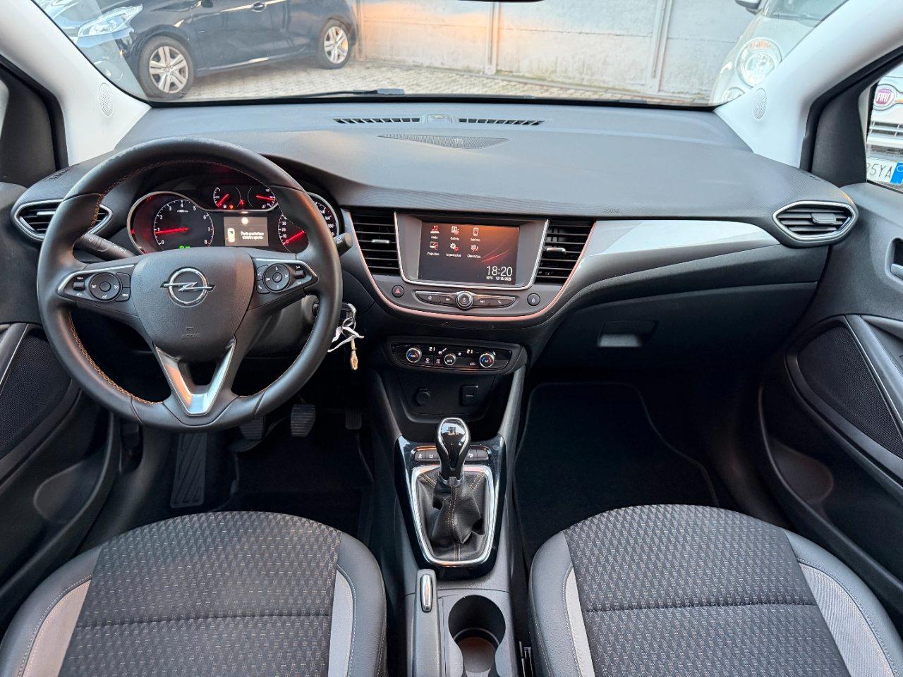 Opel Crossland X 1.2 Innovation 83cv FULL OPTIONAL SENZA VINCOLI