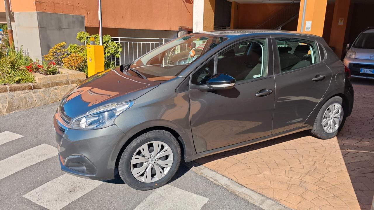 Peugeot 208 PureTech 82 5 porte Active