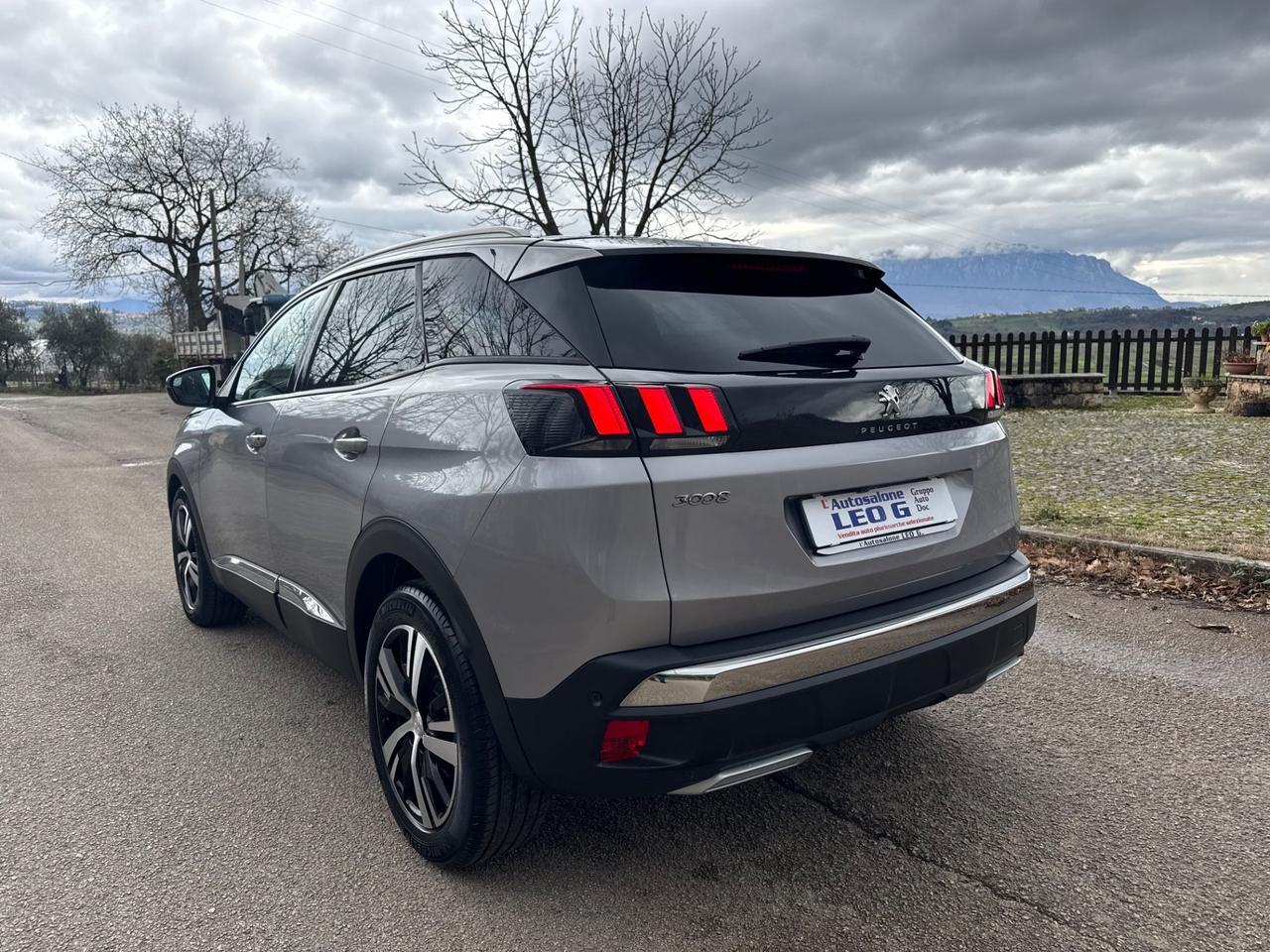 Peugeot 3008 BlueHDi 130 S&S EAT8 Allure
