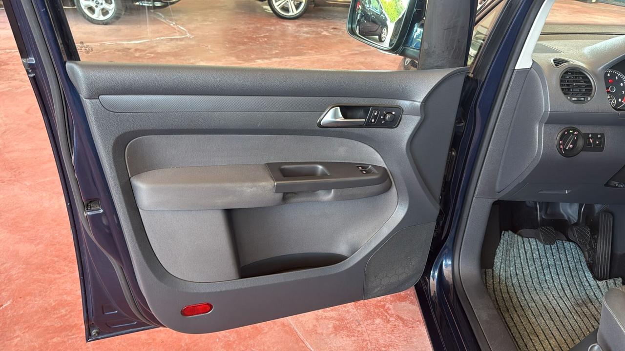 Volkswagen Caddy 2.0 Ecofuel 5p. Highline