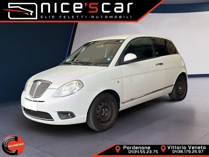 Lancia Ypsilon 1.2 Oro