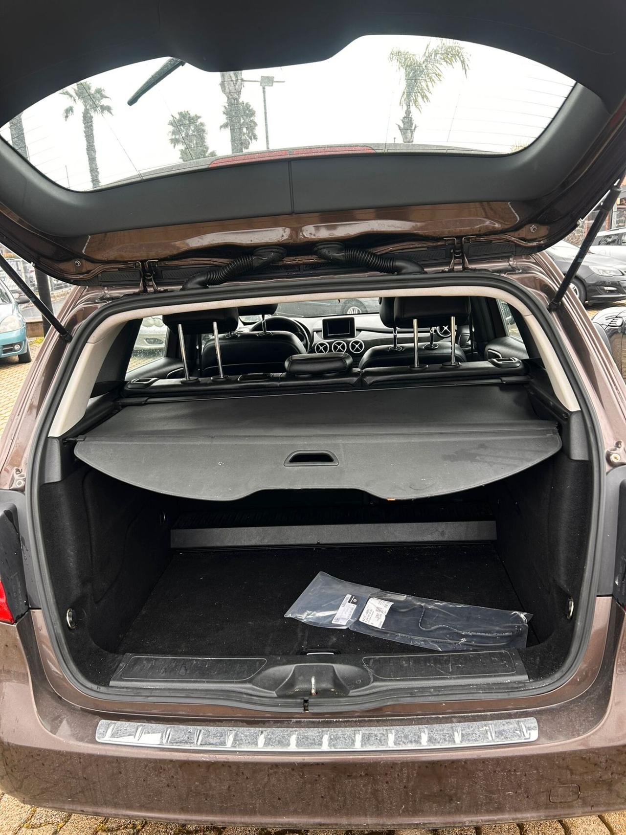 Mercedes-benz B 180 CDI Automatic Premium garanzia 12 mesi