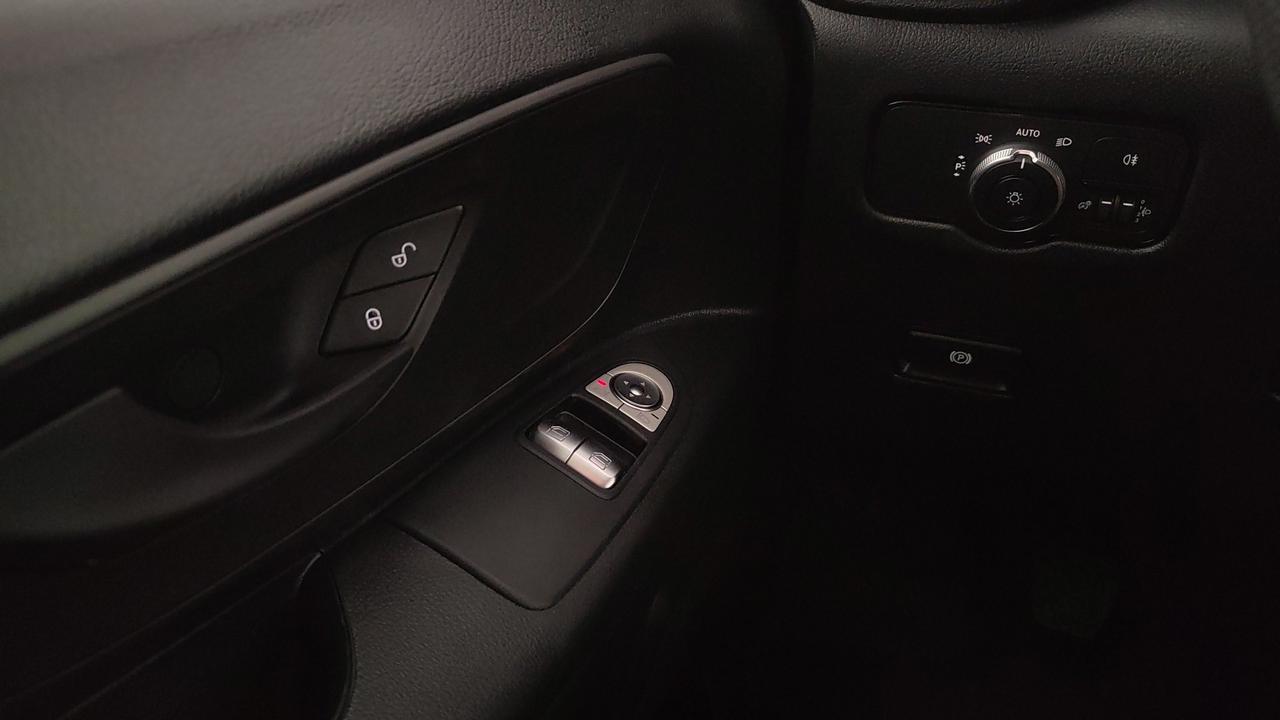 Mercedes-Benz Vito Furgone PRO 114 CDI Long