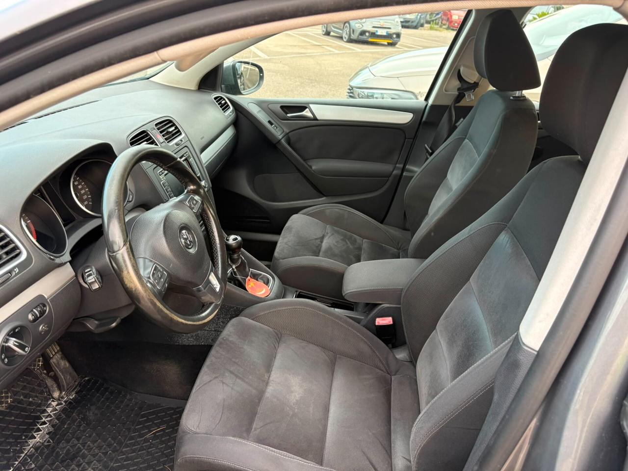 Volkswagen Golf 1.6 TDI DPF 5p. Highline