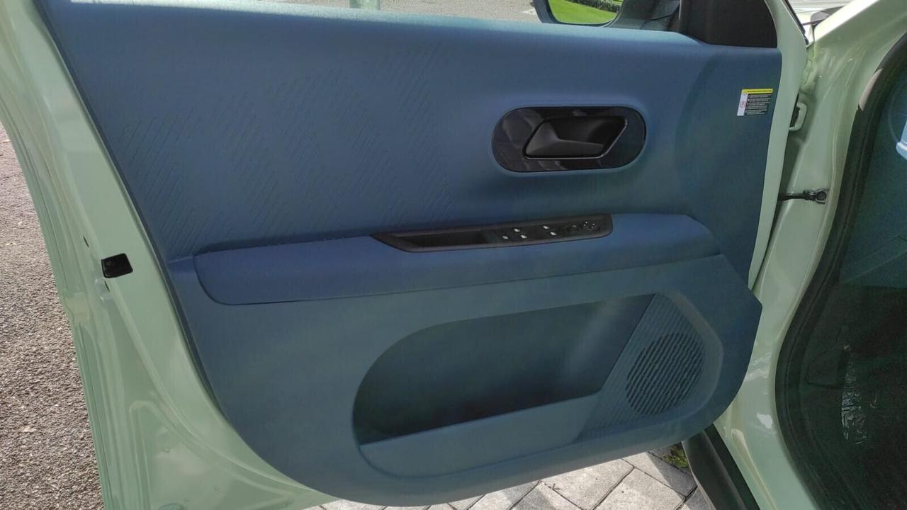 FIAT GRANDE PANDA HYBRID 1.2 AUTOMATICA LA PRIMA