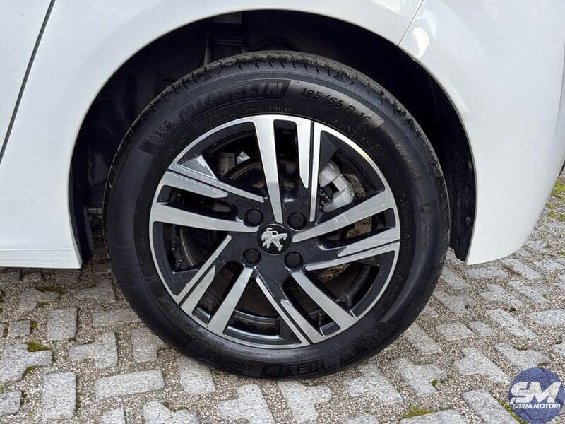 Peugeot 208 Allure PureTech 100 S/S