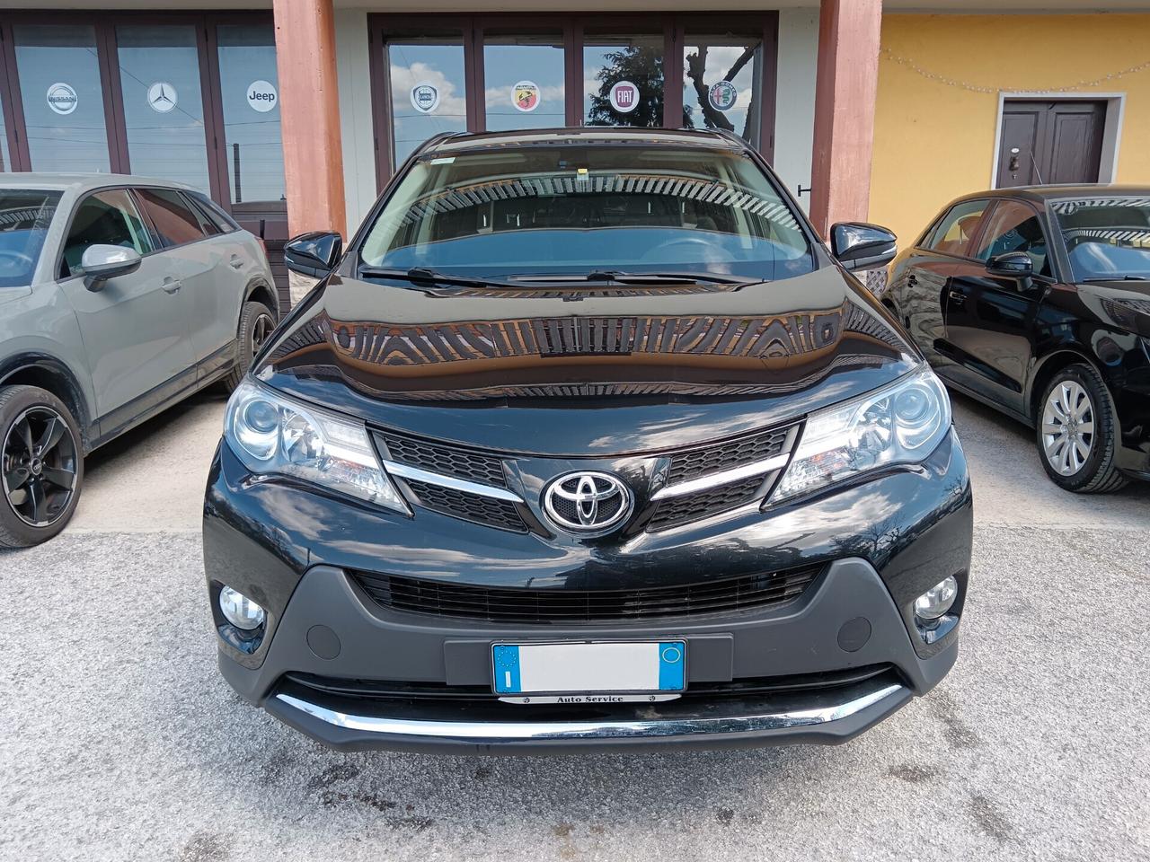 Toyota RAV 4 2.2 D-4D 150CV 4WD LOUNGE