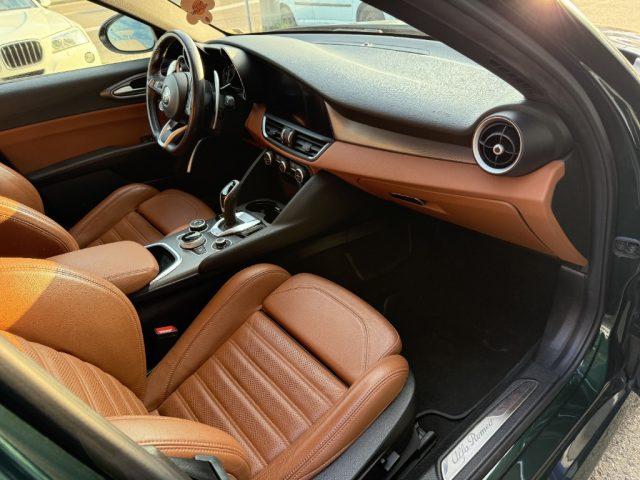 ALFA ROMEO Giulia 2.2 Turbodiesel 210 CV AT8 AWD Q4 Veloce
