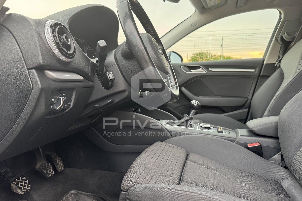 AUDI A3 1.6 TDI clean diesel Ambiente