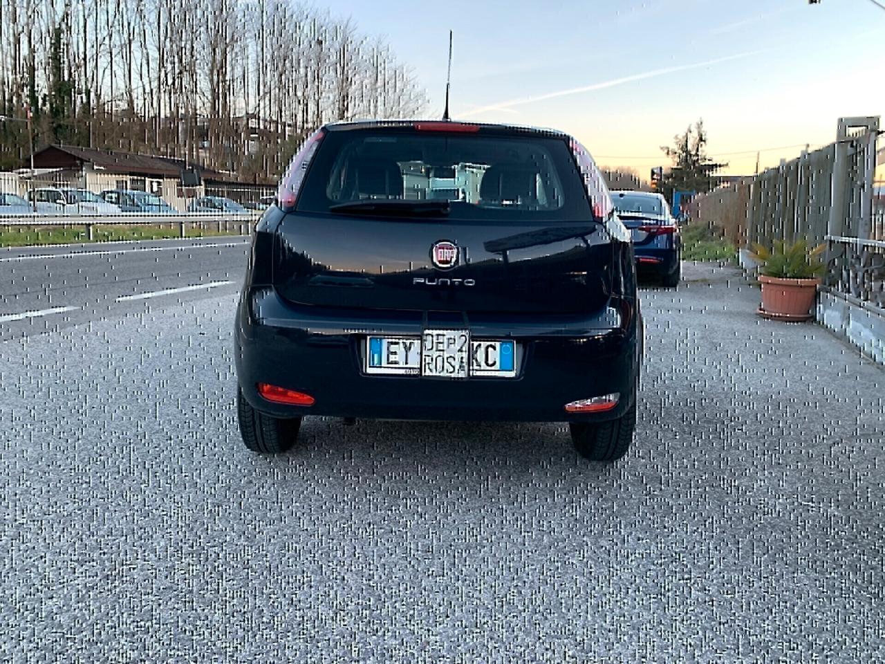 Fiat Punto 1.4 8V Natural Power Young