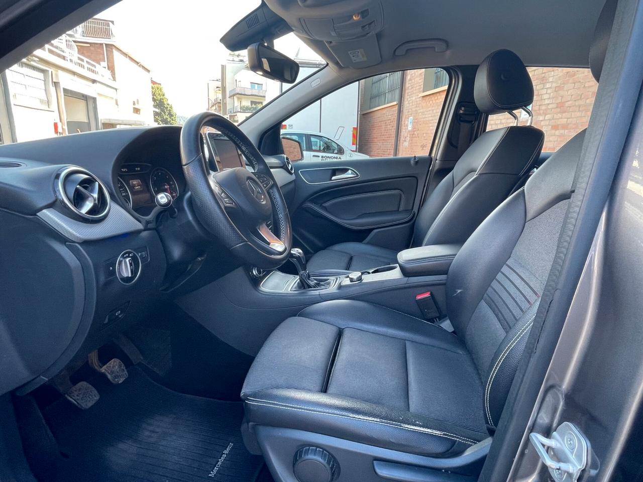 Mercedes-Benz B 180 PREMIUM – UNICO PROPRIETARIO – 139.000 KM