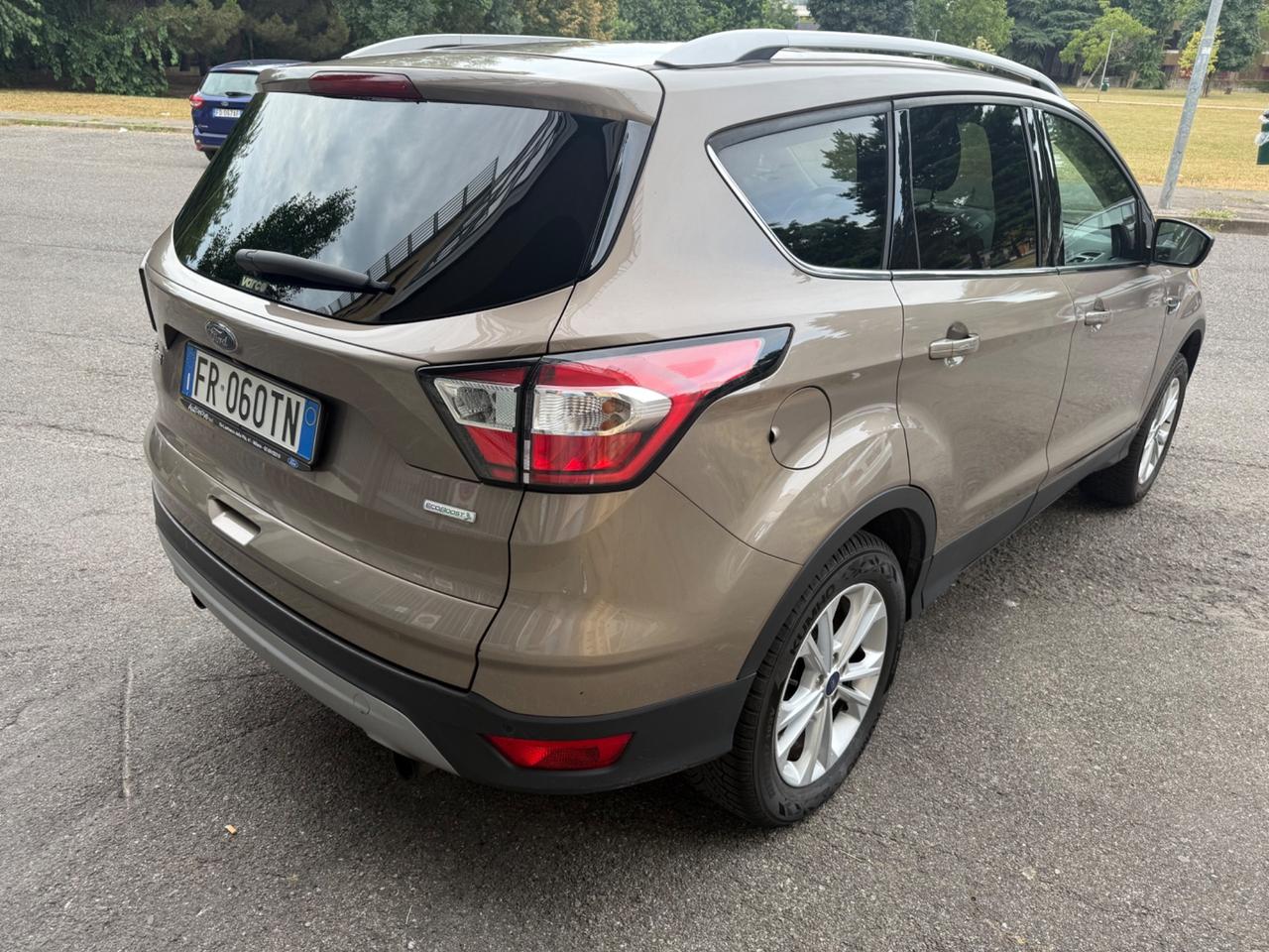 Ford Kuga 1.5 EcoBoost 120 CV S&S 2WD Titanium Business
