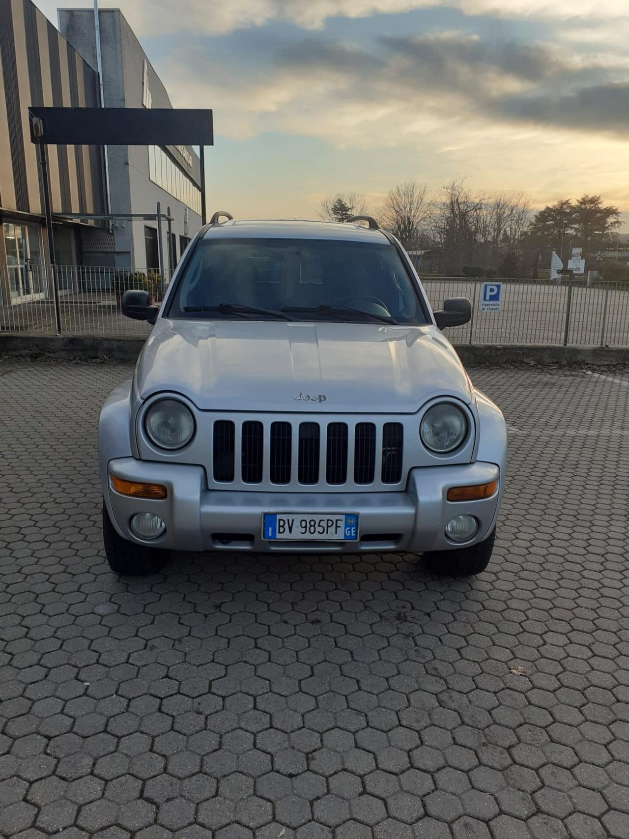 Jeep Cherokee 2.5 CRD Limited