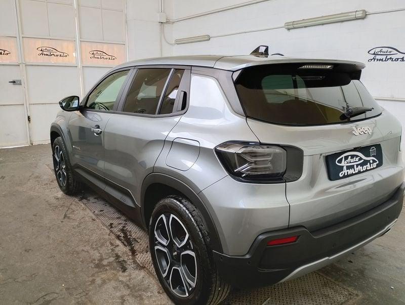 Jeep Avenger Avenger 1.2 Turbo Summit Tua da 219,00 al mese