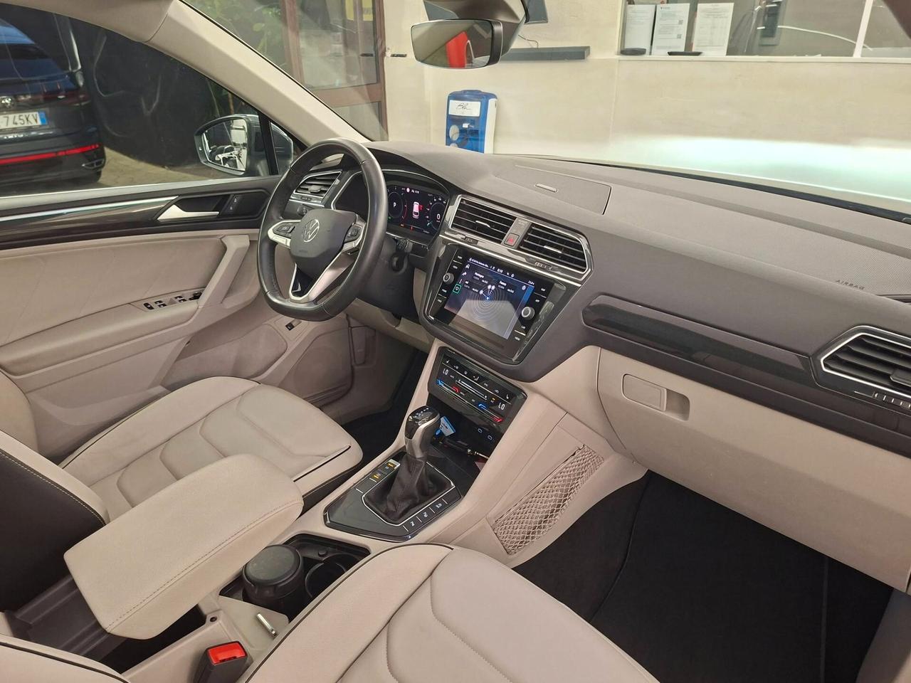 Volkswagen Tiguan 2.0 TDI 150 CV DSG Elegance